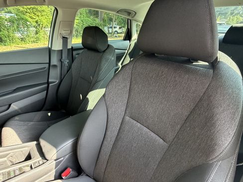 Used 2025 Honda Accord SE image 17