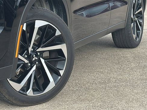 Used 2024 Mitsubishi Outlander SE image 3