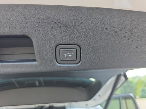 New 2026 Buick Enclave Sport Touring w/ Super Cruise Package image 14