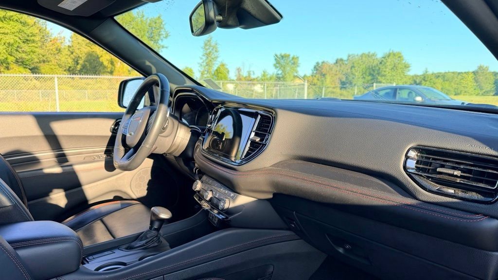 Used 2023 Dodge Durango R/T AWD/4WD image 11