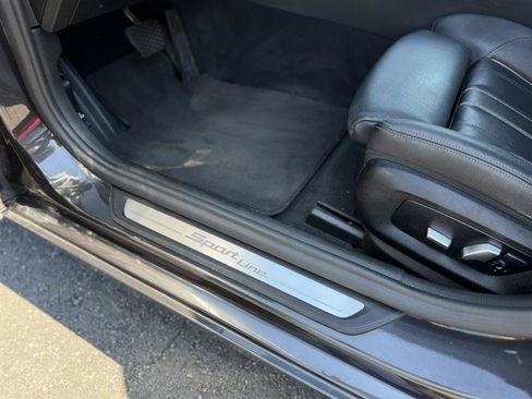 Used 2018 BMW 540i xDrive AWD/4WD image 16