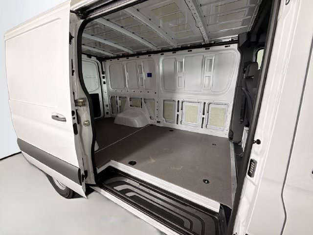 Used 2026 Mercedes-Benz Sprinter 4500 image 24