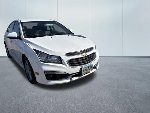 Used 2015 Chevrolet Cruze LT w/ RS Package FWD image 2
