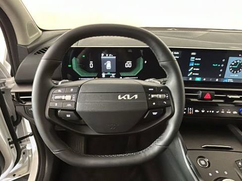 Used 2026 Kia Sportage S AWD/4WD image 15