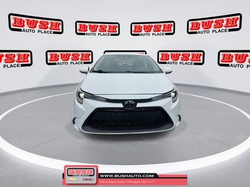 Used 2023 Toyota Corolla LE image 5