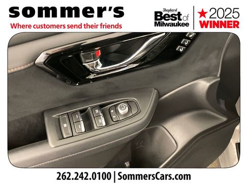 Used 2025 Subaru Forester Touring image 11