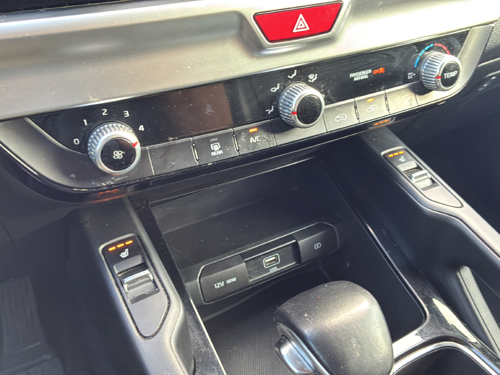 Used 2021 Kia Telluride S FWD image 31