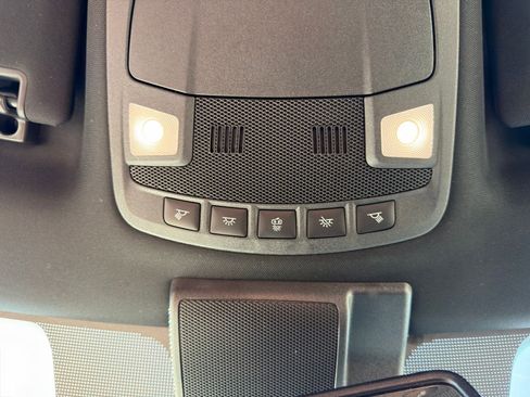 Used 2019 Ford F150 Lariat image 31