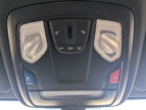 Used 2024 RAM 2500 Big Horn AWD/4WD image 28
