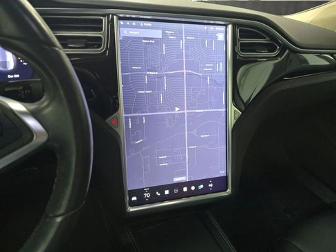 Used 2014 Tesla Model S 85 image 21