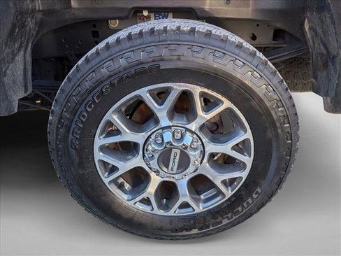 Used 2021 Ford F250 Lariat w/ Lariat Value Package image 6