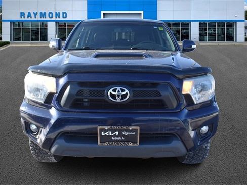 Used 2012 Toyota Tacoma PreRunner image 8