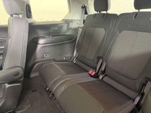 Used 2023 Jeep Grand Cherokee L Laredo w/ Luxury Tech Group I AWD/4WD image 23