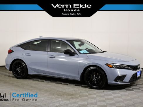 Used 2024 Honda Civic Sport image 1