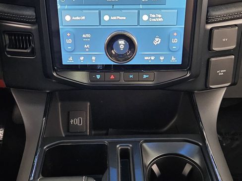 New 2025 Ford F150 Lightning Flash AWD/4WD image 29