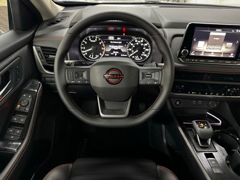 New 2026 Nissan Rogue SV AWD/4WD image 12