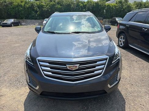 Used 2019 Cadillac XT5 Luxury FWD image 2