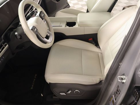Used 2024 Hyundai Santa Fe SEL AWD/4WD image 8