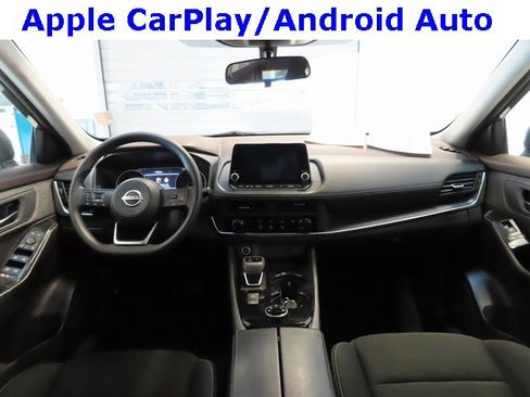 Used 2023 Nissan Rogue S image 7