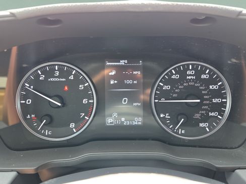Used 2024 Subaru Crosstrek 2.0i Premium AWD/4WD image 29
