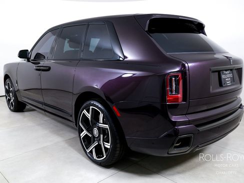 Certified 2025 Rolls-Royce Cullinan Black Badge AWD/4WD image 8