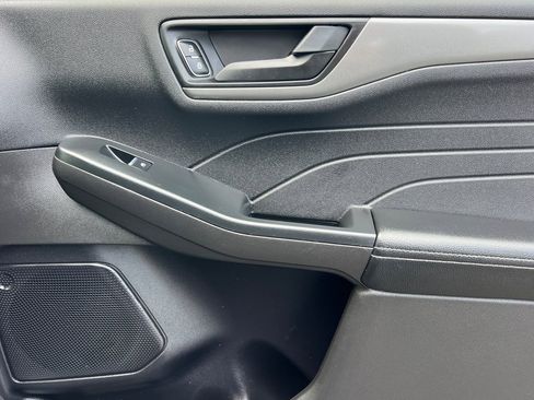 Used 2024 Ford Escape Active image 20