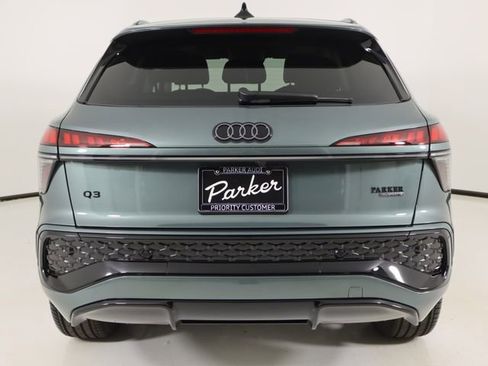 New 2026 Audi Q3 quattro 2.0T AWD/4WD image 4