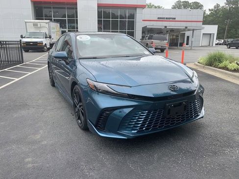 Used 2025 Toyota Camry XSE w/ Premium Plus Package FWD image 2
