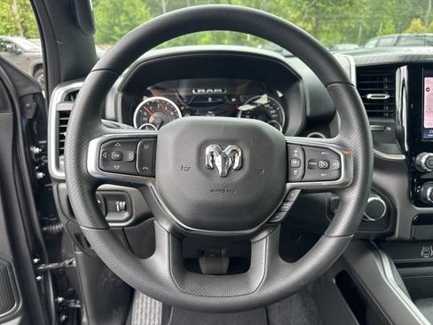 New 2026 RAM 1500 Express AWD/4WD image 23