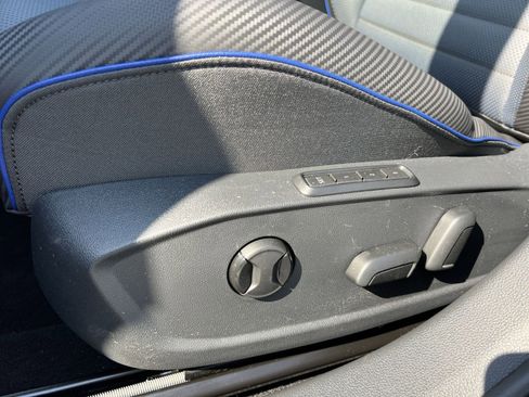 Used 2026 Volkswagen Golf AWD/4WD image 22