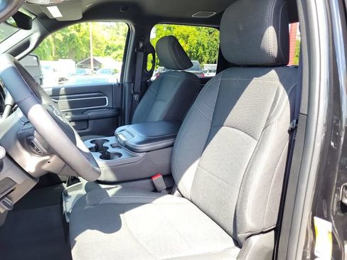Used 2025 RAM 2500 Big Horn AWD/4WD image 17