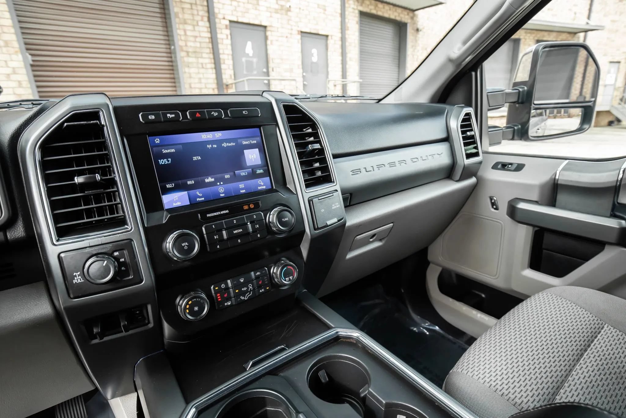 Used 2021 Ford F250 XLT w/ XLT Premium Package AWD/4WD image 19