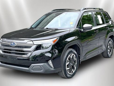 Certified 2025 Subaru Forester Premium w/ Convenience Package #2 AWD/4WD image 3