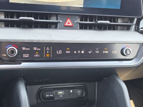 Used 2025 Kia Sportage X-Pro image 25