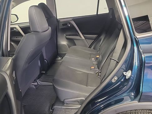 Used 2018 Toyota RAV4 XLE w/ Plus Extra Value Package AWD/4WD image 16