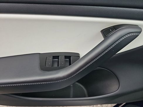 Used 2020 Tesla Model 3 RWD image 26