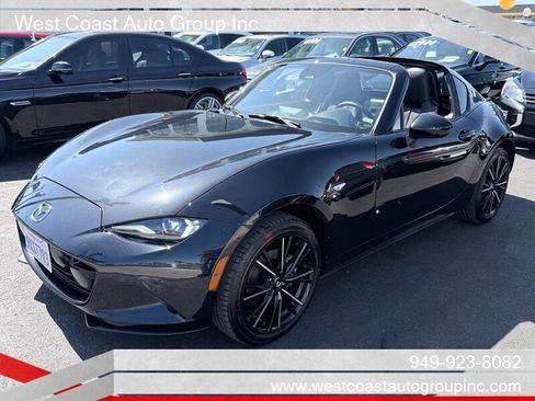 Used 2026 MAZDA MX-5 Miata RF Grand Touring RWD image 2