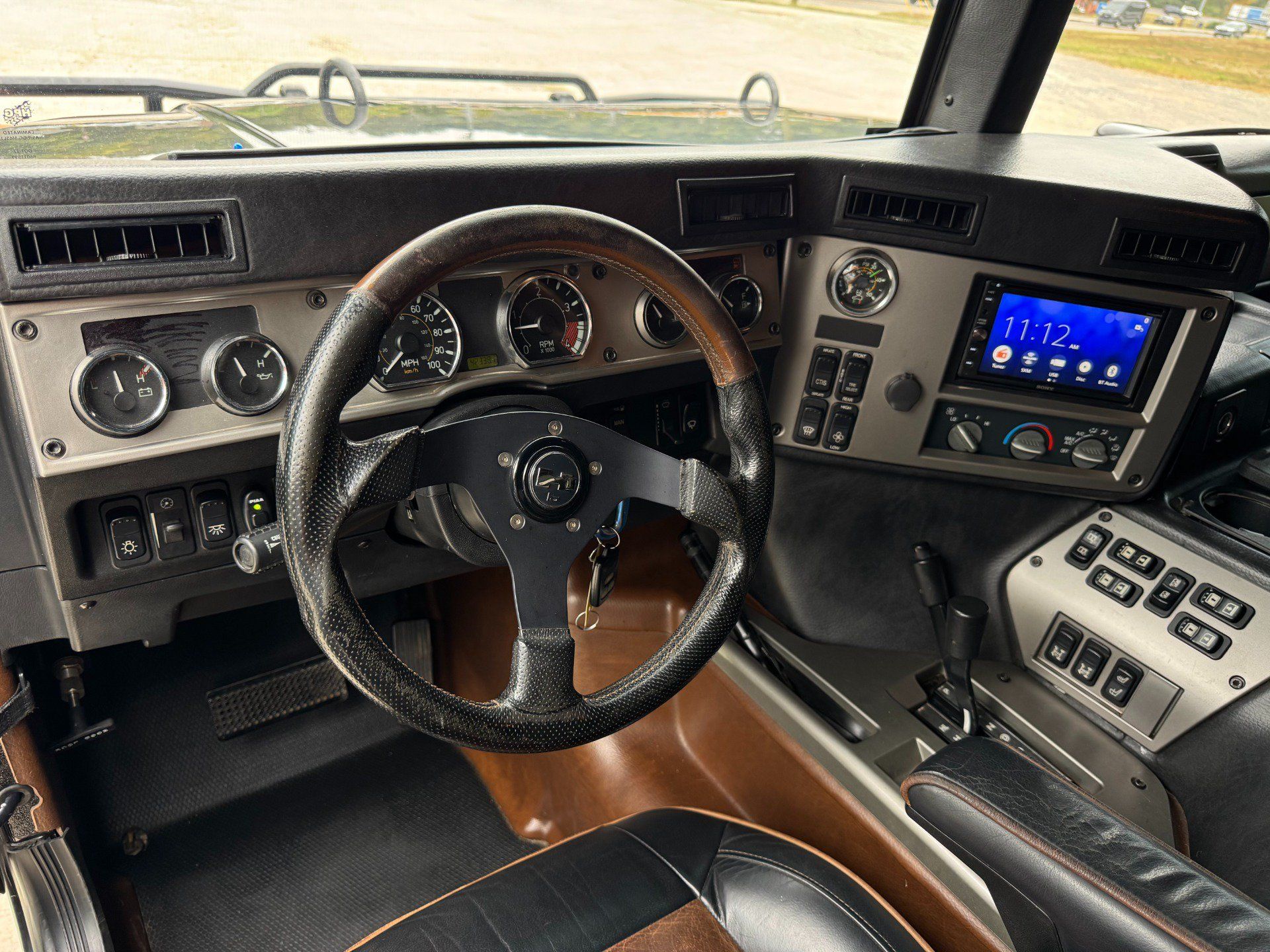 Used 2004 HUMMER H1 4-Door Open Top AWD/4WD image 12