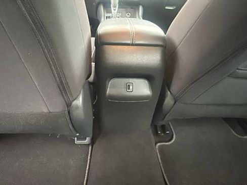 Used 2022 Nissan Sentra SV image 27