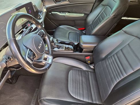 Used 2023 Kia Sportage SX FWD image 18