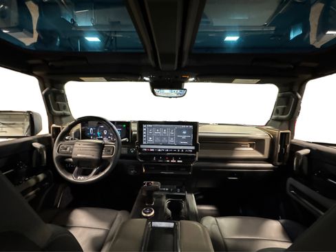 Used 2024 GMC Hummer EV 3X image 45