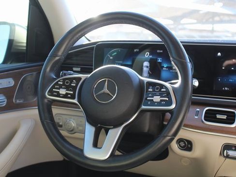Used 2022 Mercedes-Benz GLE 350 4MATIC image 22