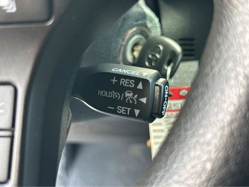 Used 2022 Toyota Tacoma SR RWD image 30