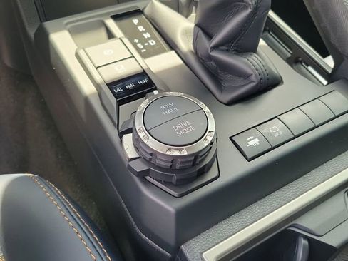 Used 2026 Toyota 4Runner 4WD image 29