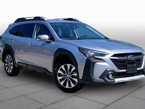 Used 2024 Subaru Outback Touring w/ Popular Package #2 AWD/4WD image 3