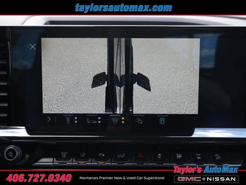 Used 2024 Chevrolet Silverado 2500 ZR2 w/ Technology Package AWD/4WD image 18