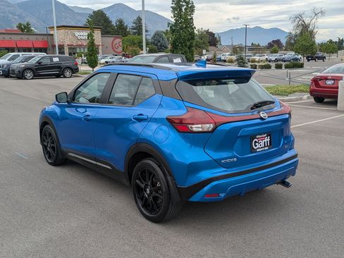 Used 2021 Nissan Kicks SR w/ SR Premium Package FWD image 8