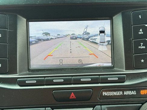 Used 2017 Ford Explorer XLT AWD/4WD image 28