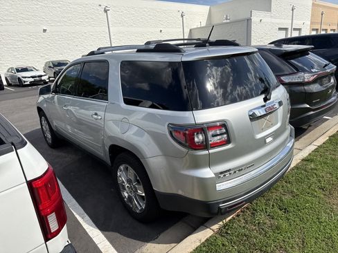 Used 2017 GMC Acadia Limited SLT FWD image 10