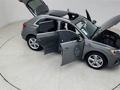 Used 2020 Audi Q3 2.0T Premium w/ Convenience Package image 85